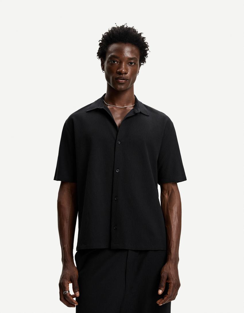 Camisa manga corta plisada-Negro-0