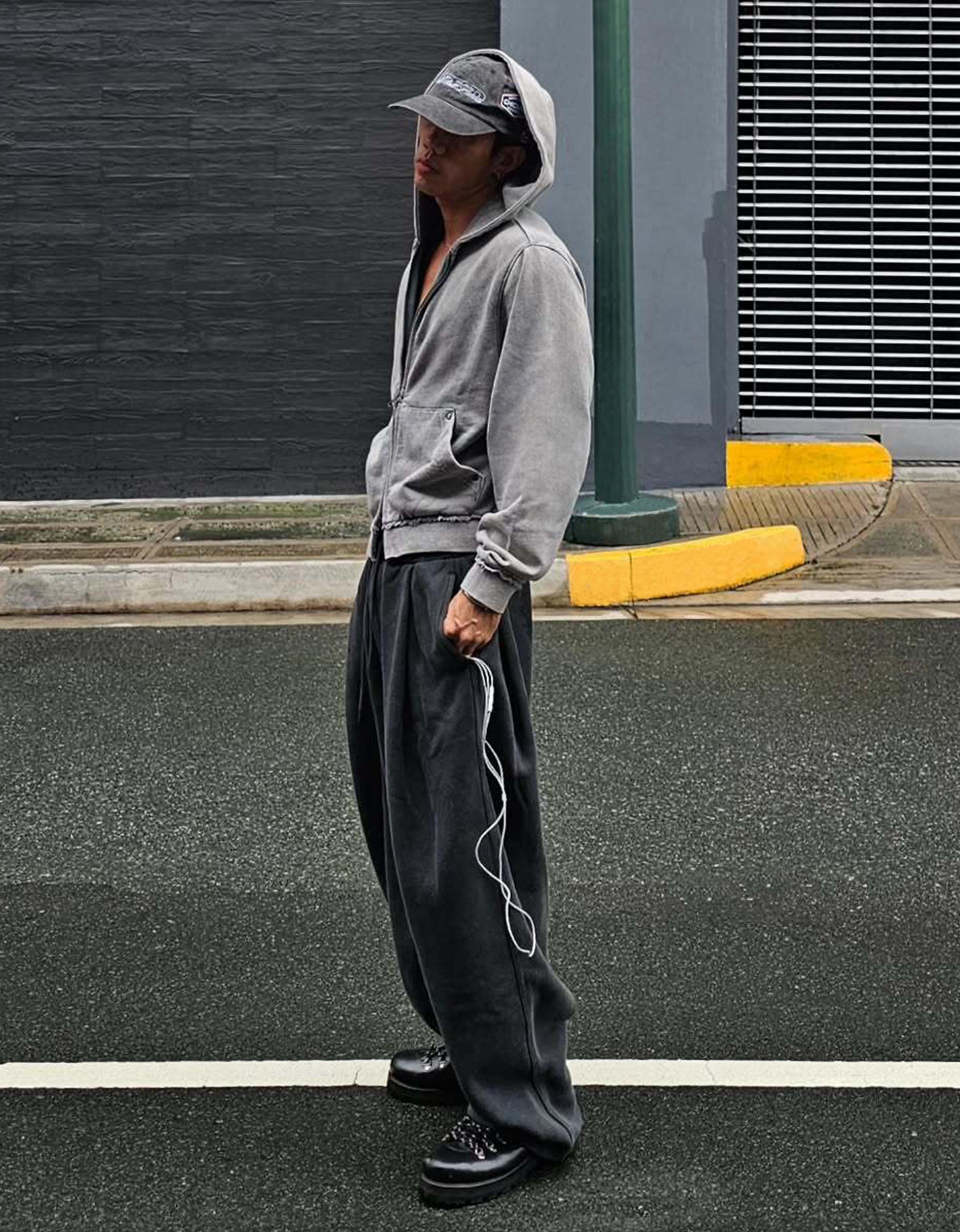 Studded zip-up hooded sweatshirt — Grey