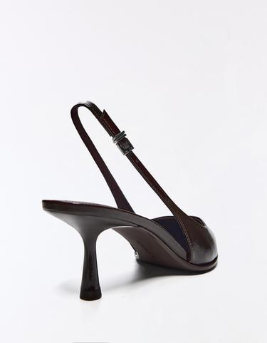 HEELED SHOES WITH BUCKLE DETAIL — Brown 5