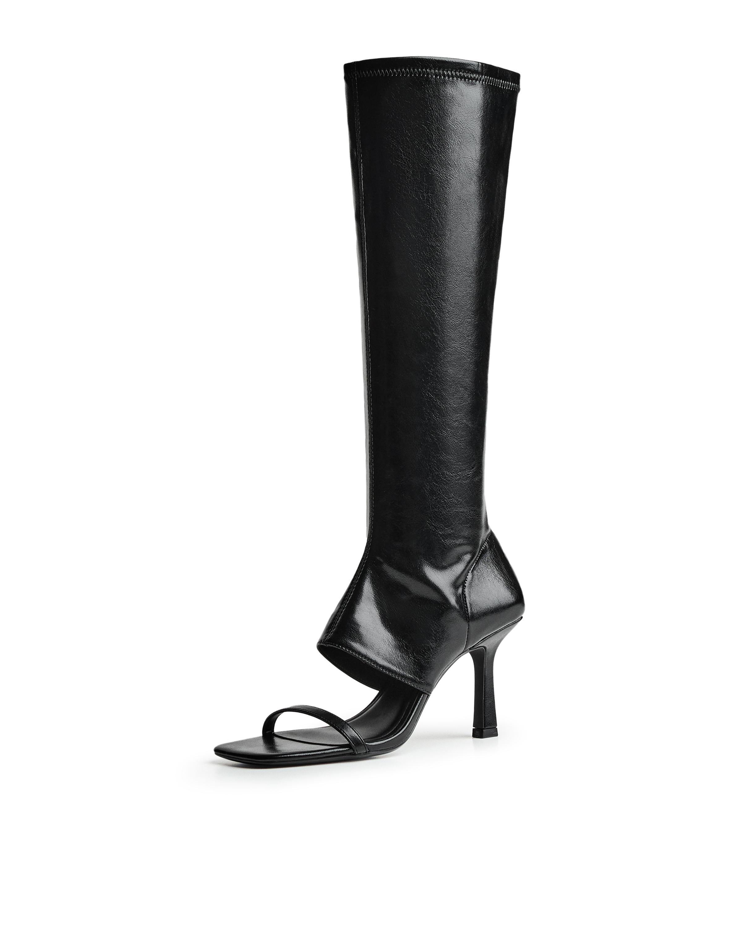 Heeled trousers sandals