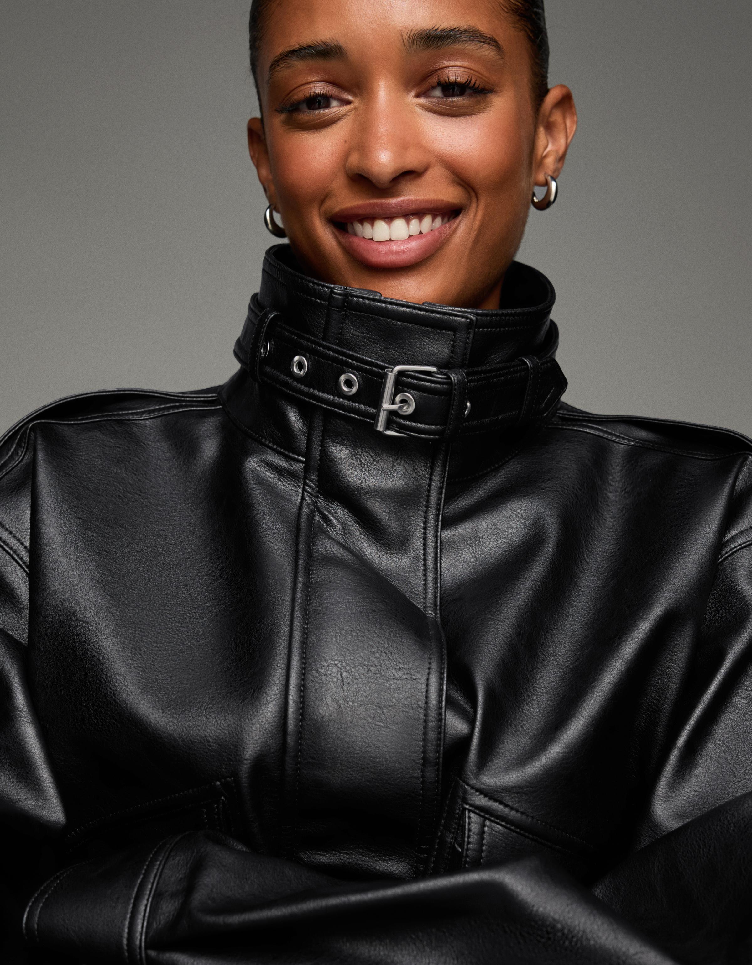Bershka Kunstlederjacke Mit Taschen Damen M Schwarz