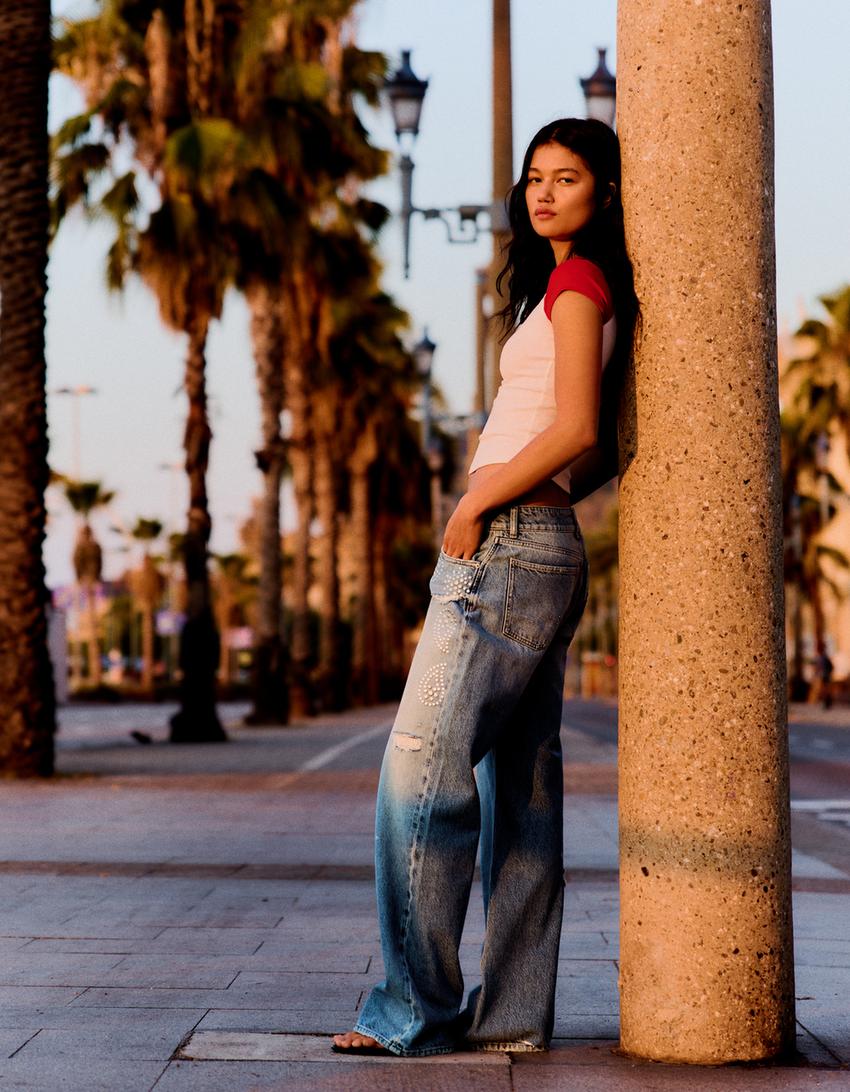 Mid-rise straight-leg jeans with studs-Light blue