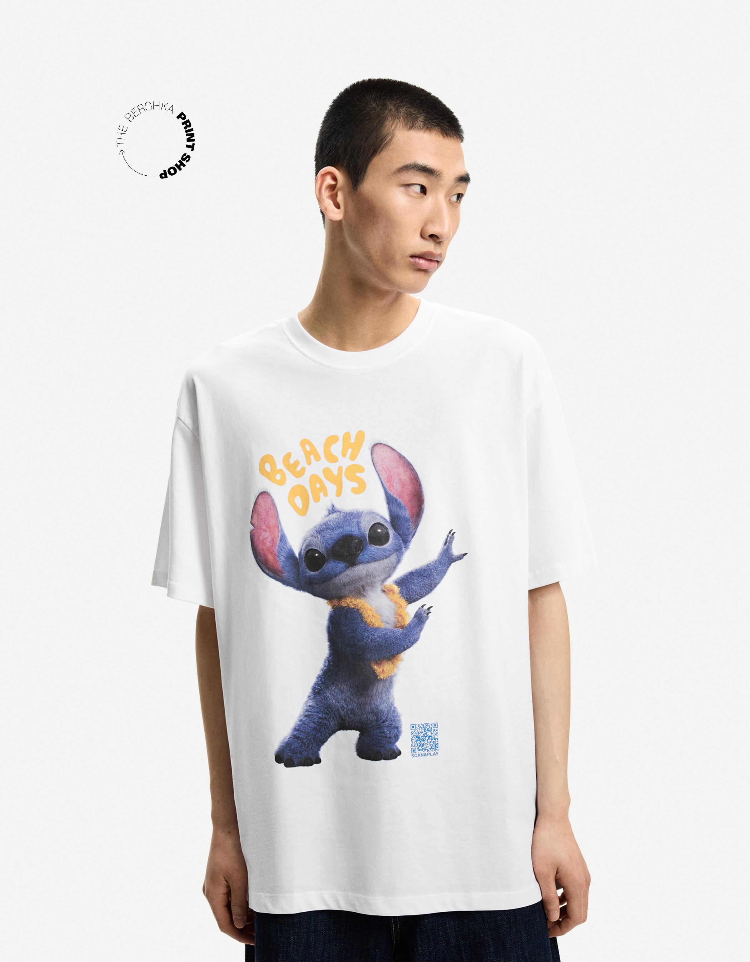 Bershka Lilo & Stitch T-Shirt Mit Kurzen Ärmeln Und Digitalem Filter Herren Xl Weiss