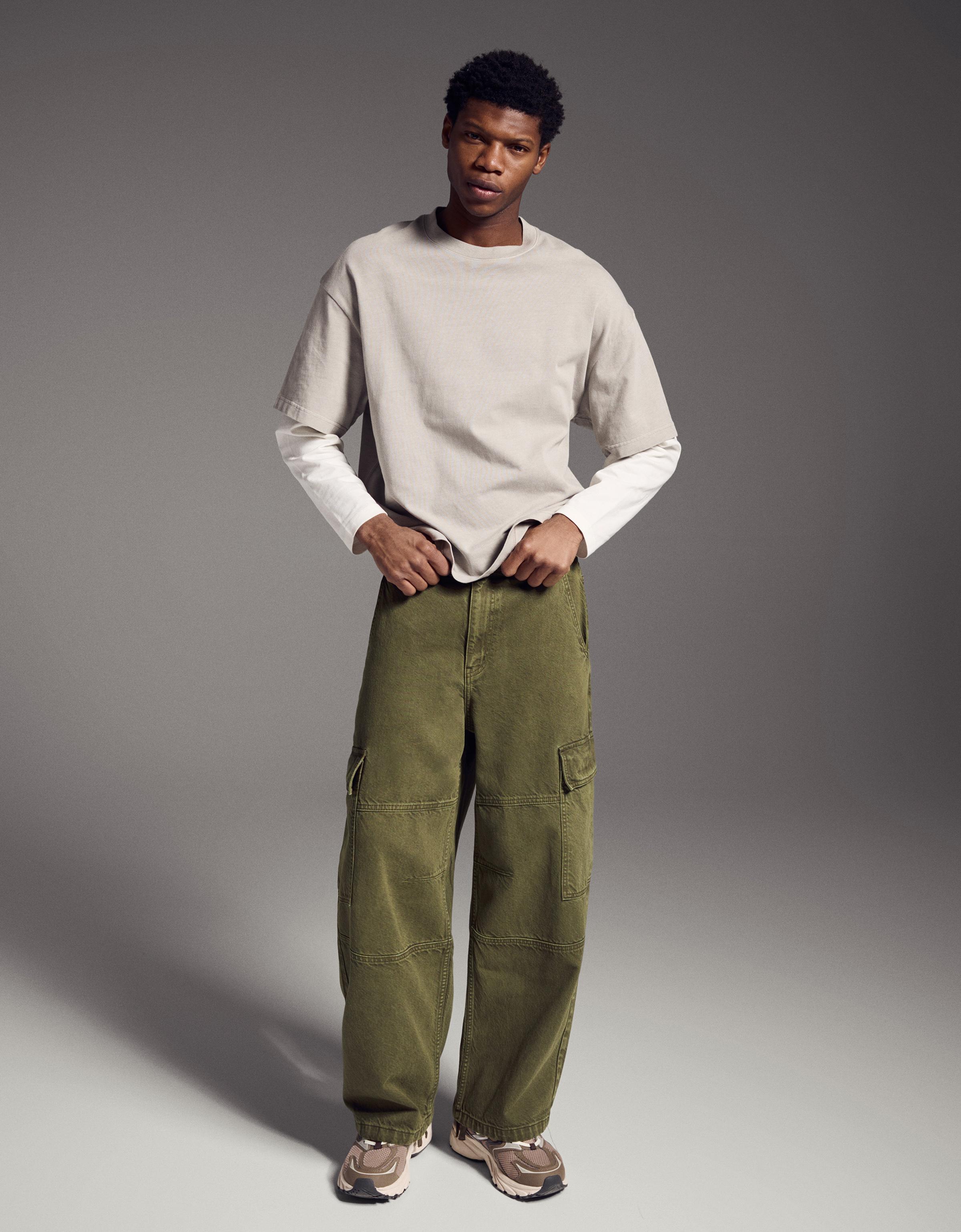 Bershka Cargo-Parachute-Jeans Herren 38 Khaki