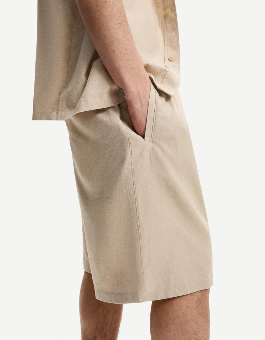 Set aus Shirt und Bermudashorts-Set aus Shirt und Bermudashorts