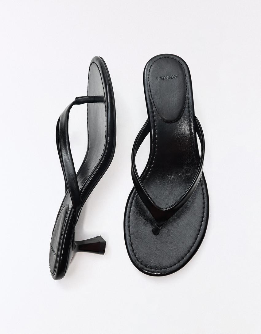 Heeled thong sandals-BLACK