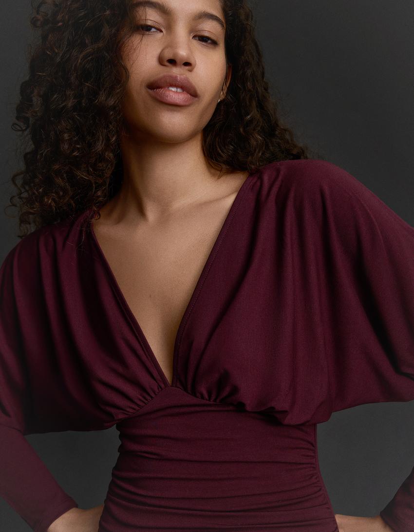 Vestido curto franzido-Bordeaux