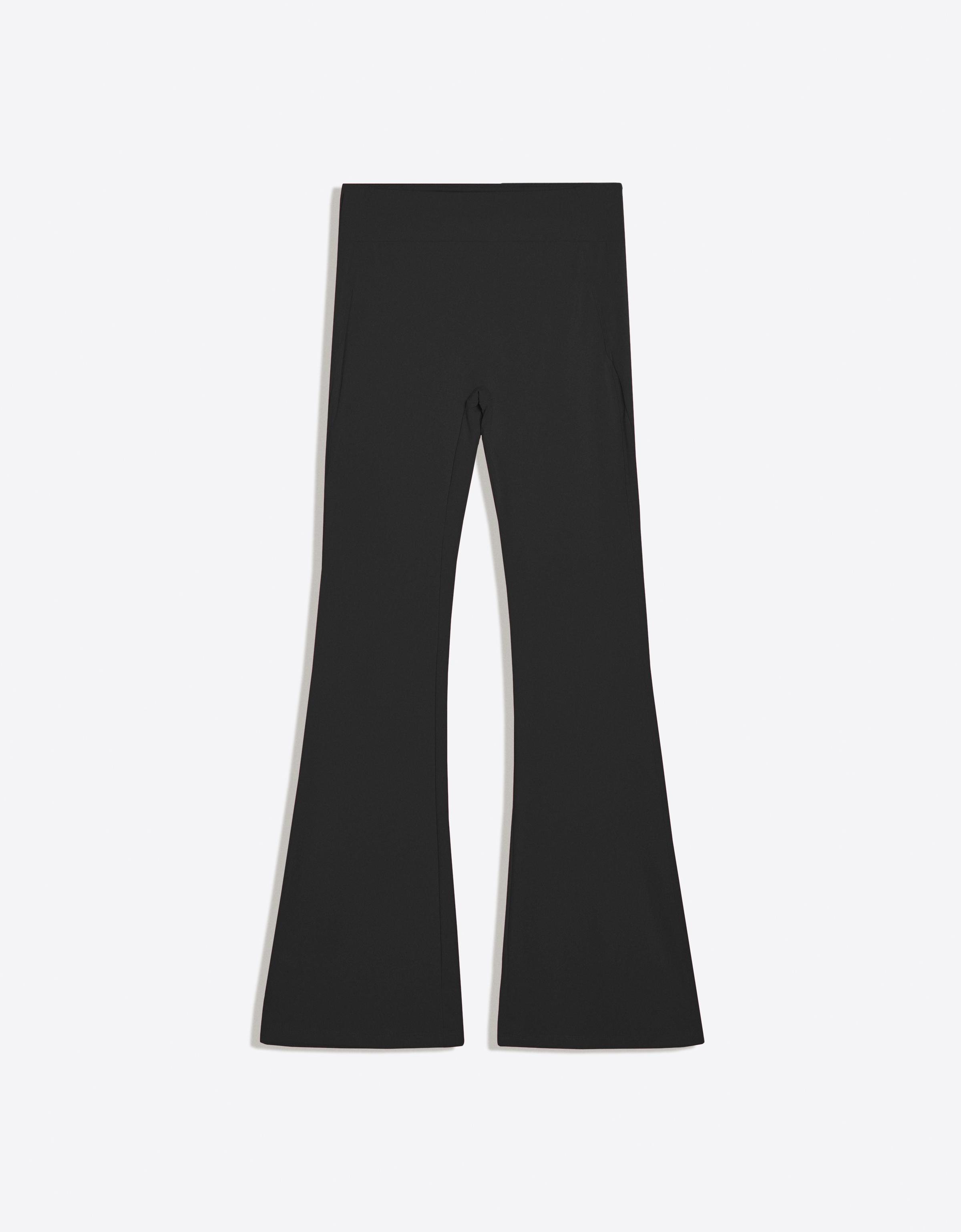 Bershka Pantalón Flare Técnico Mujer Negro