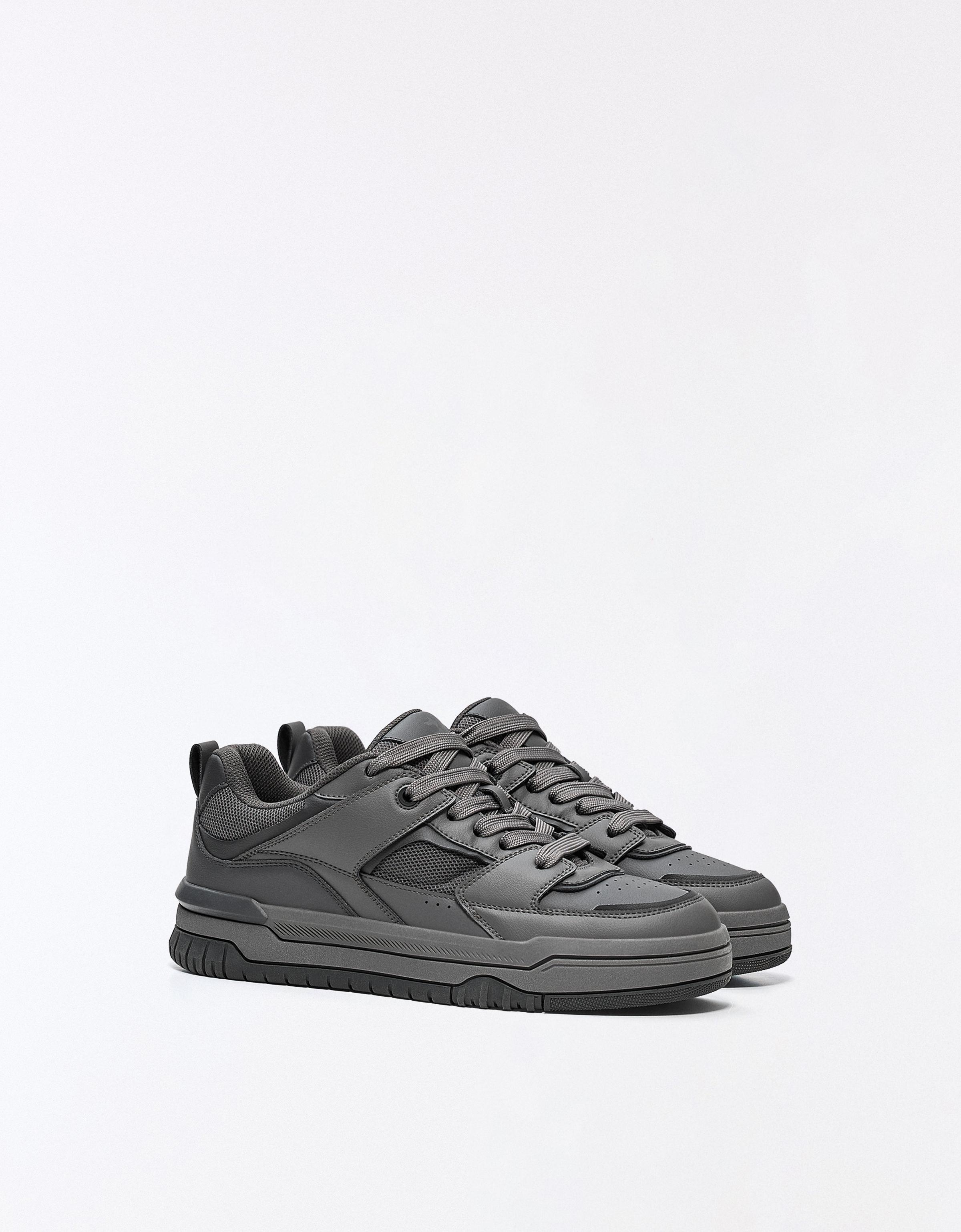 SKATE SNEAKERS — Grey