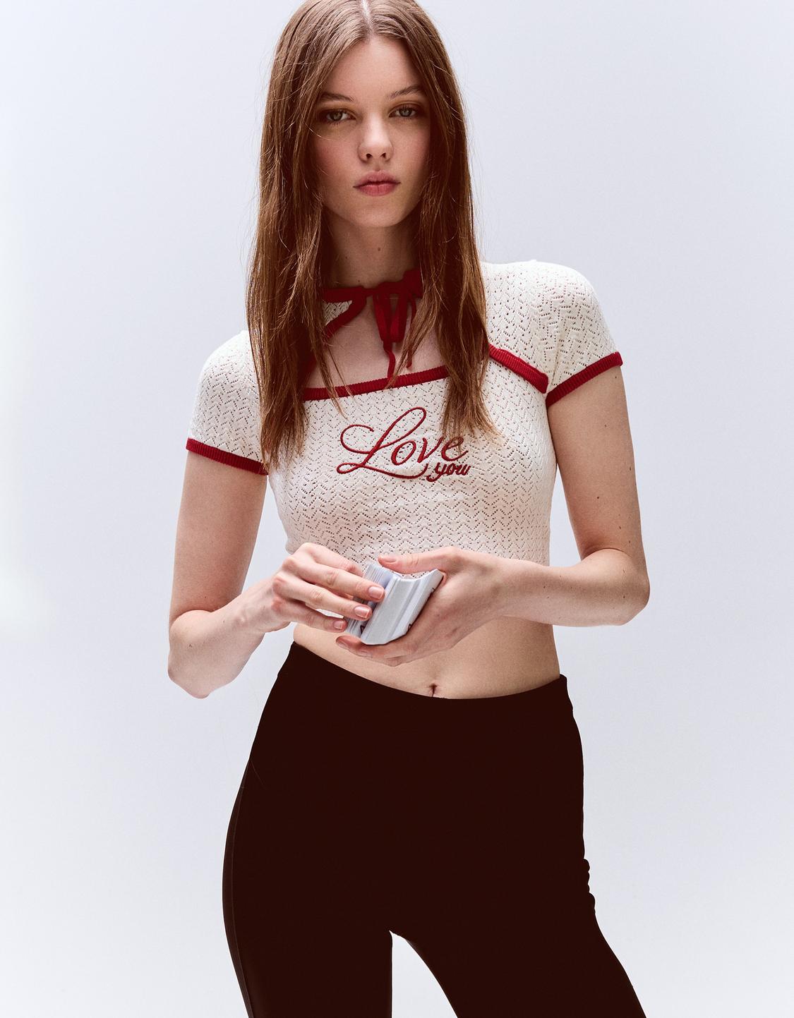Contrast short sleeve sweater