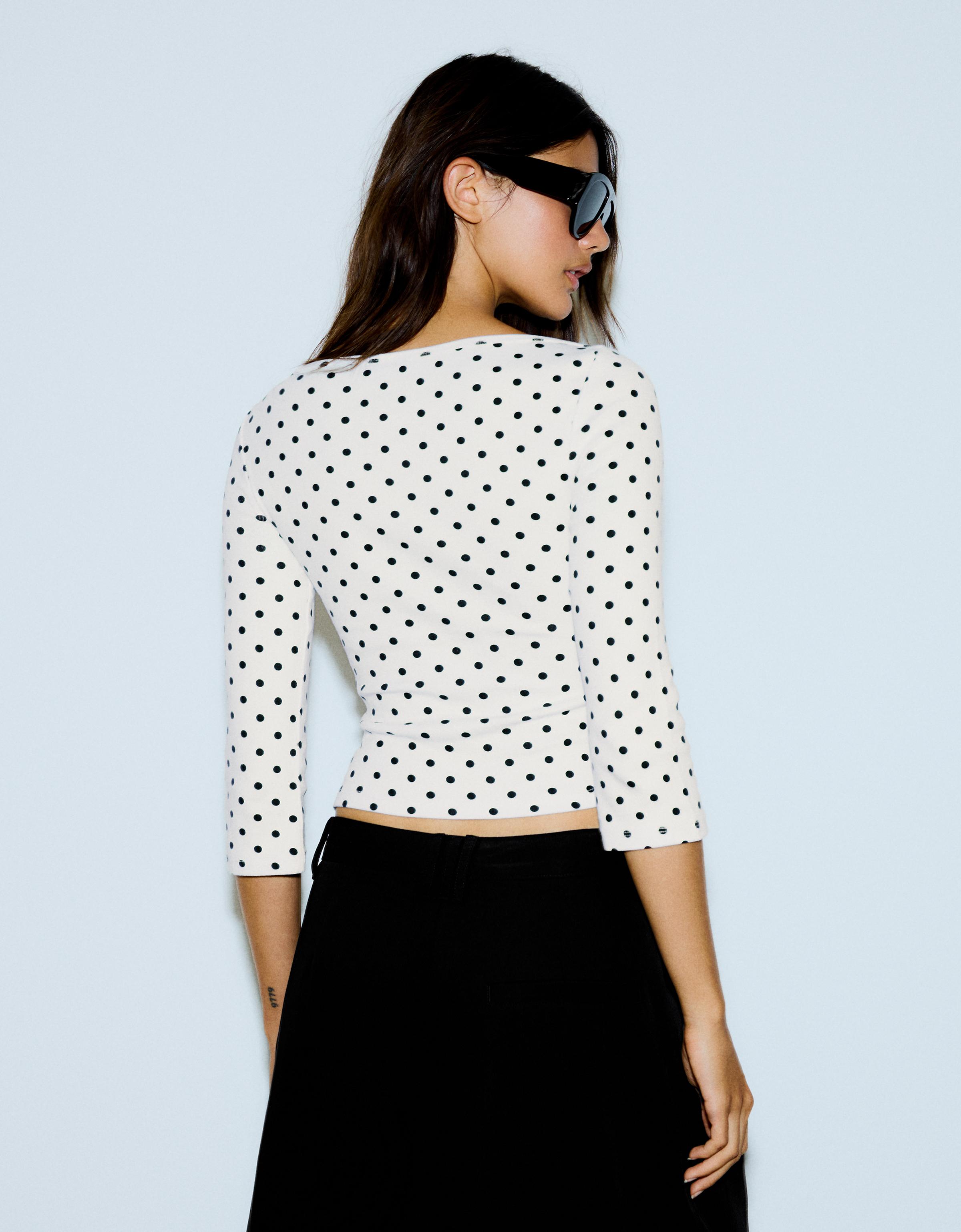 Boat neck long-sleeve T-shirt — White / Black