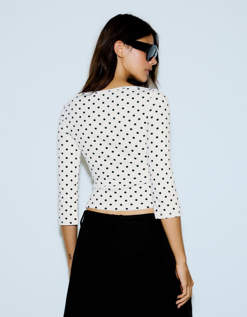 Langärmeliges Shirt mit Bateau-Ausschnitt-Weiss / Schwarz