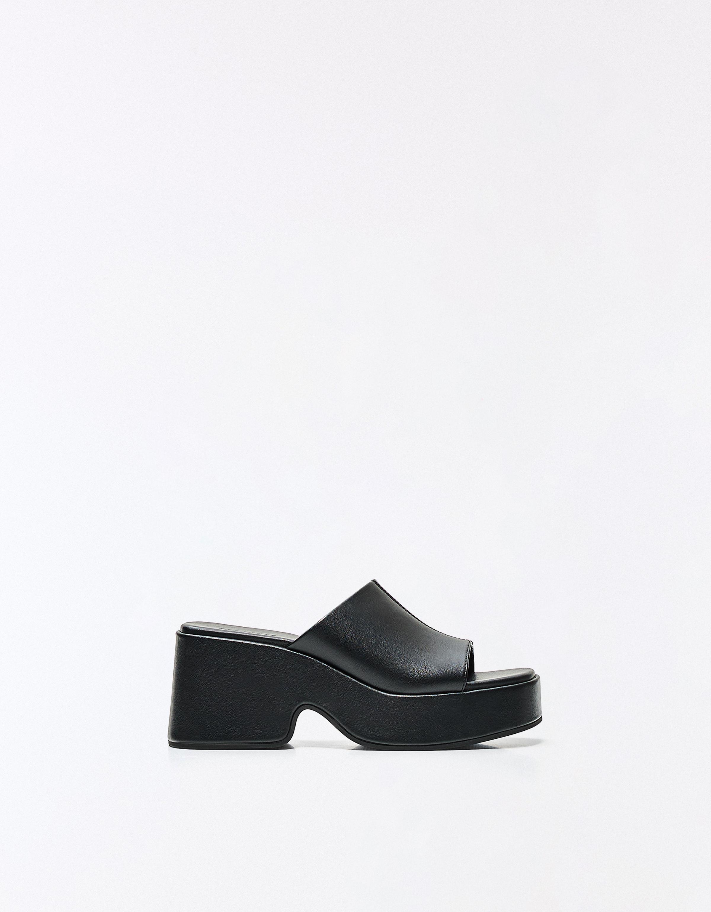 PLATFORM MULE SANDALS — BLACK