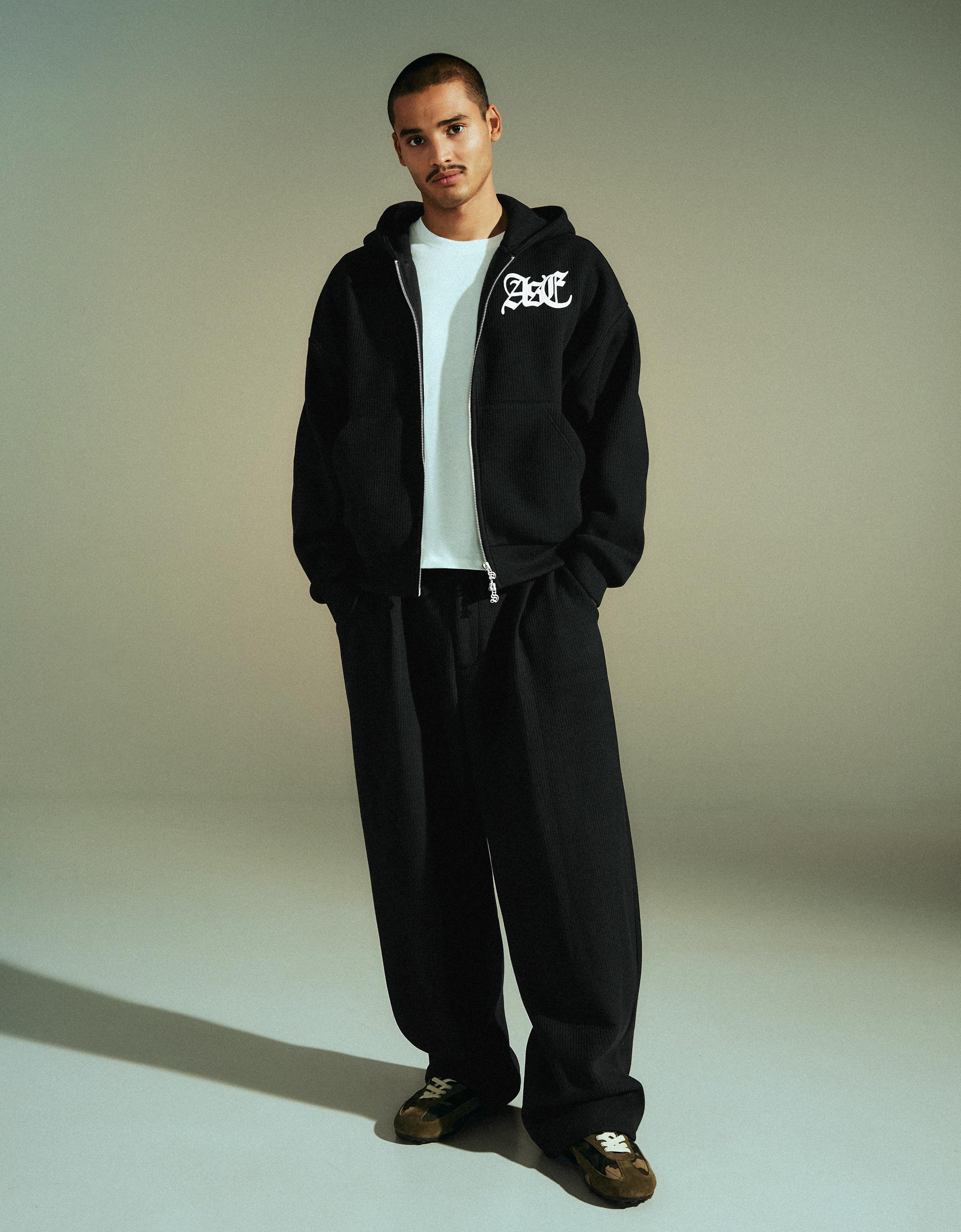 Bershka İşlemeli gofre kumaş kapüşonlu sweatshirt görsel 8