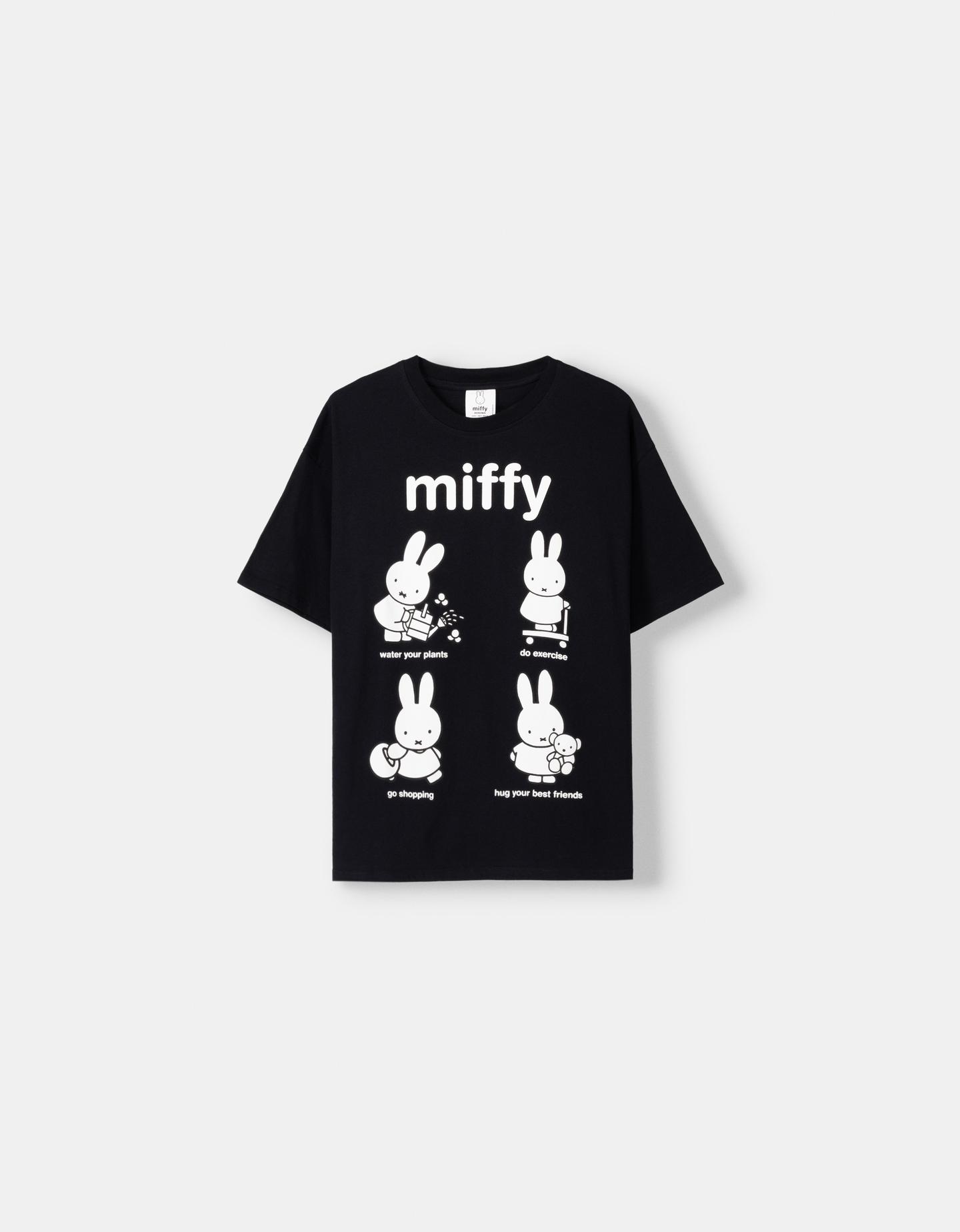 Bershka T-Shirt Miffy Mit Kurzen Ärmeln Und Print Damen L Schwarz günstig online kaufen