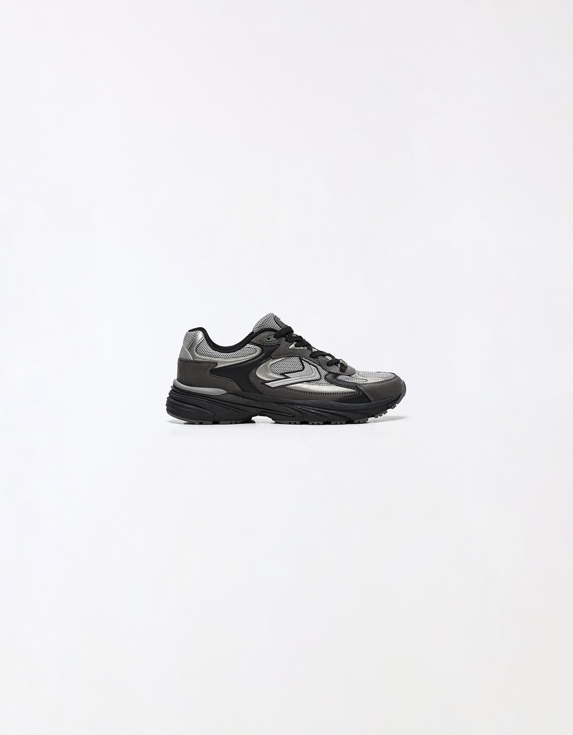 Multi-piece trainers — BLACK