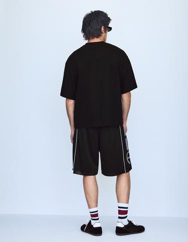 Contrast print mesh Bermuda shorts — Black 2