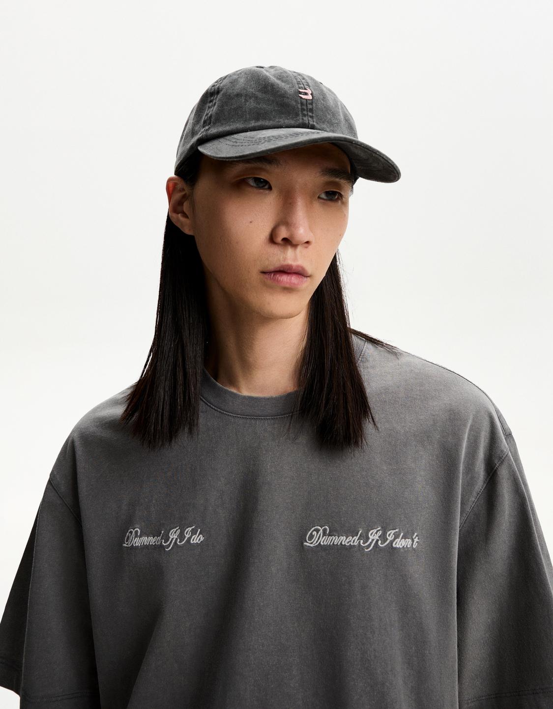 Embroidered cap