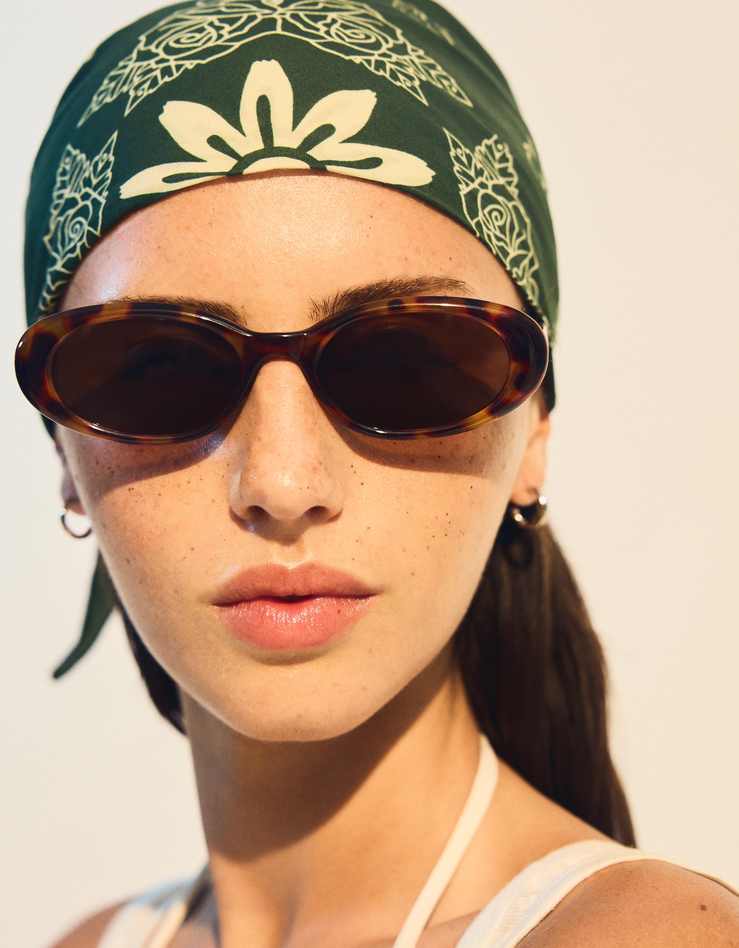 Bershka Sonnenbrille In Schildpattoptik Damen Braun