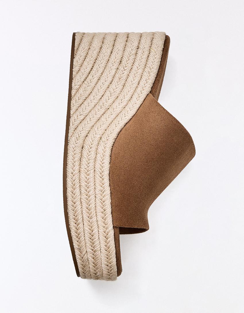 Jute wedge-Tan