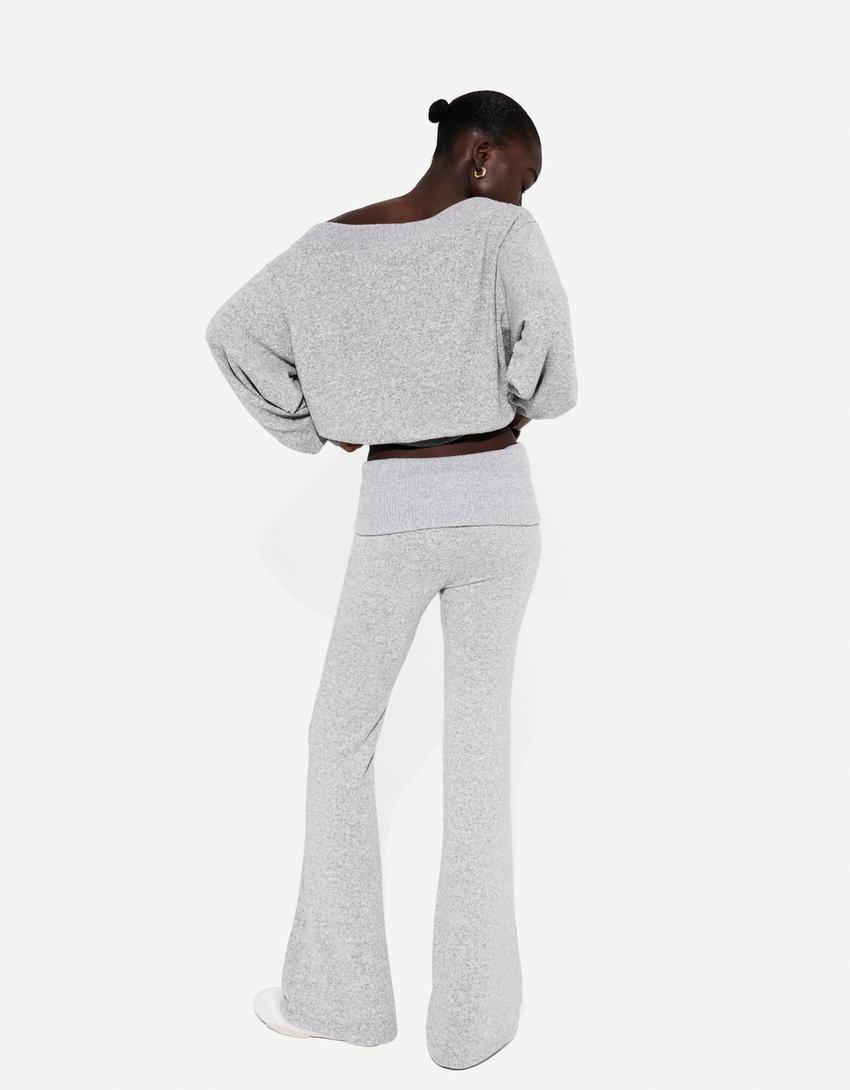 Asymmetric neck sweater and flared trousers set-Grey-1