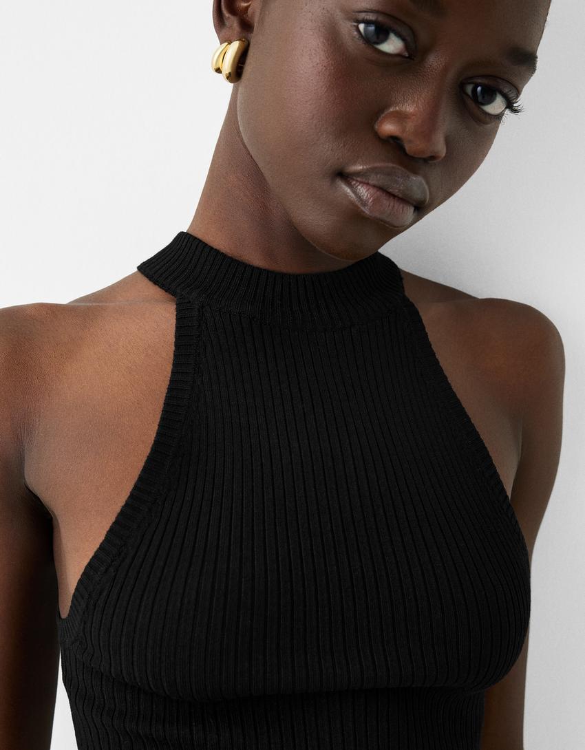 توب مضلع برقبة هالتر-أسود-5