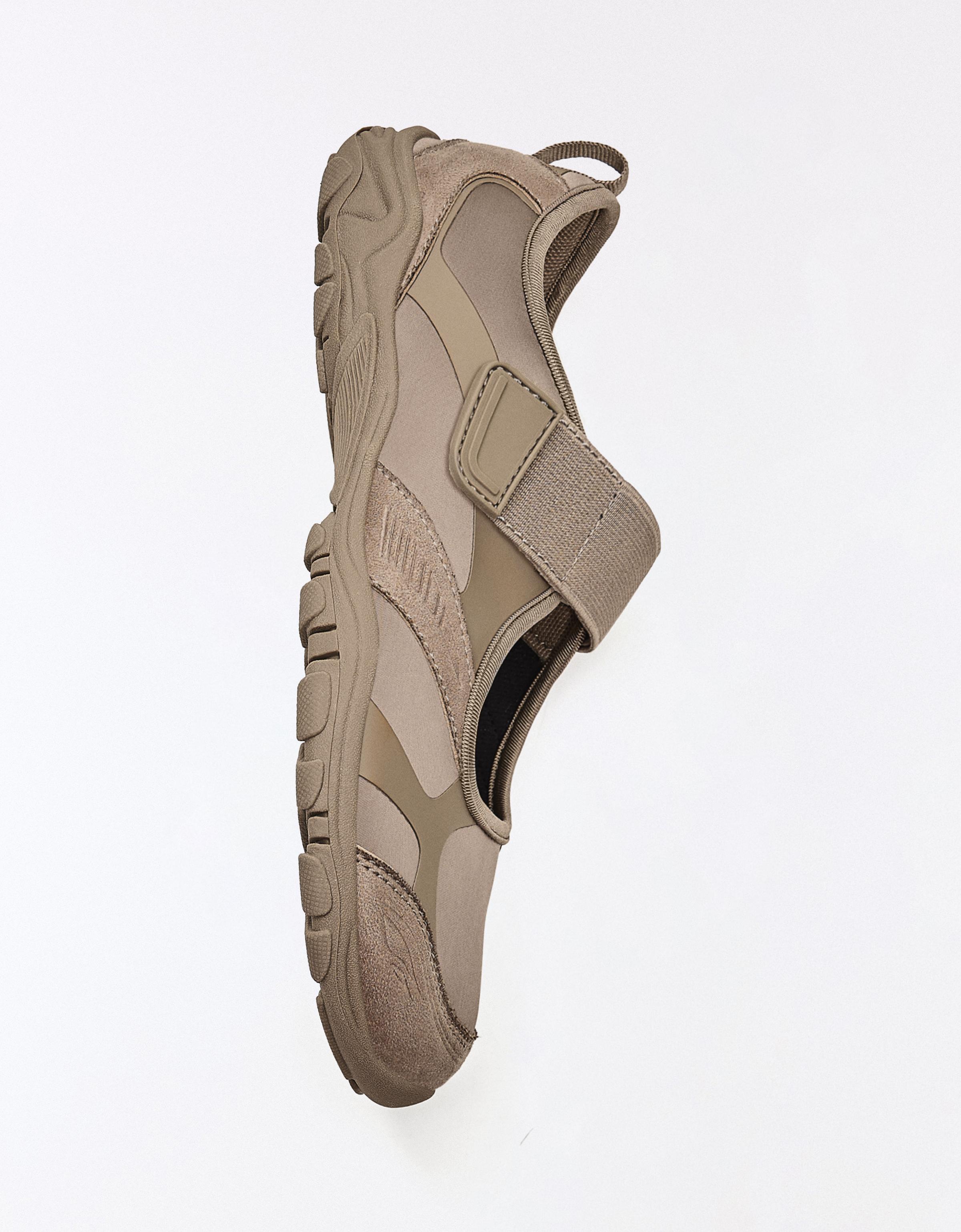 BAREFOOT BALLERINAS — TAUPE