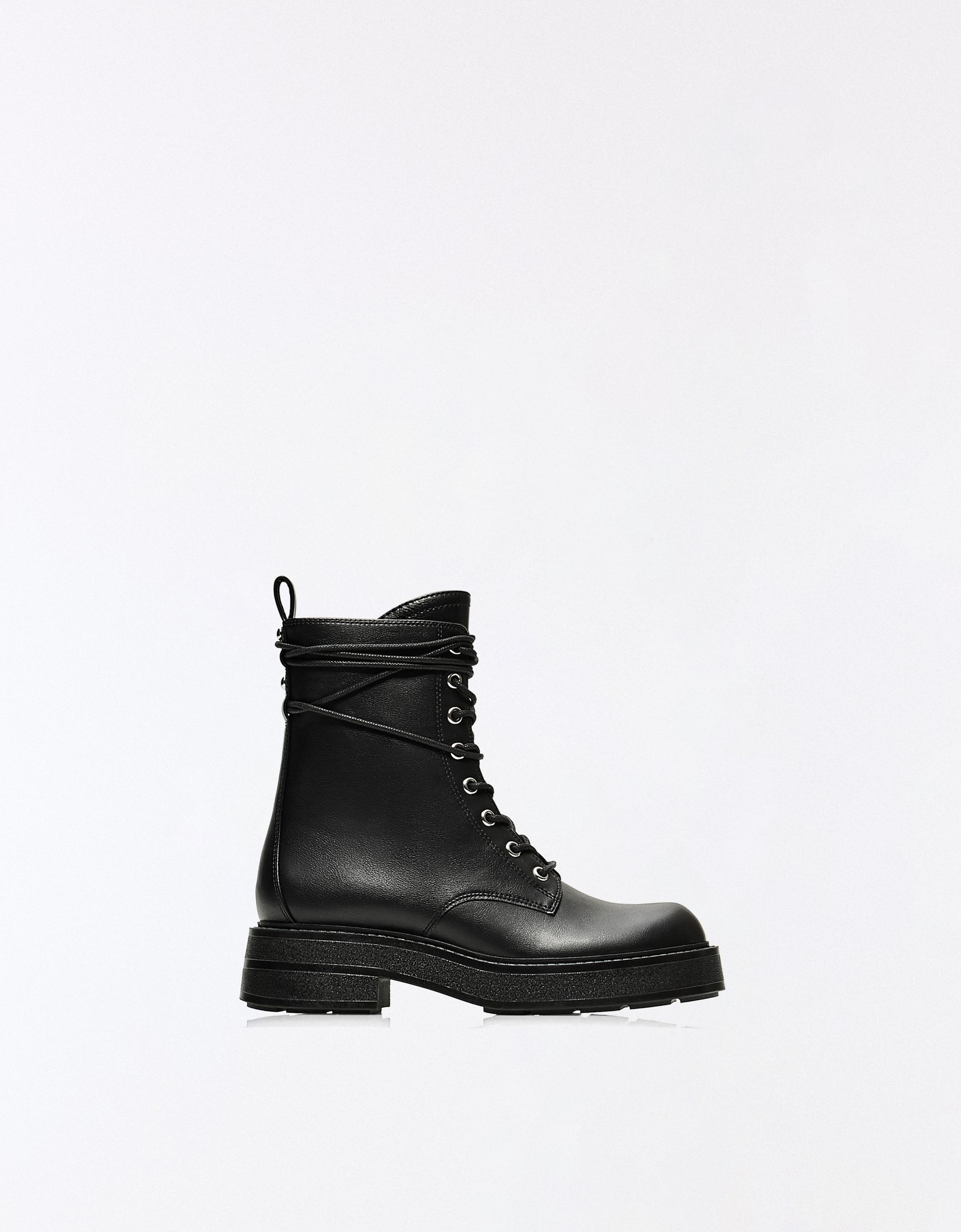 Bershka Sznurowane Botki Kobieta 37 Czarny