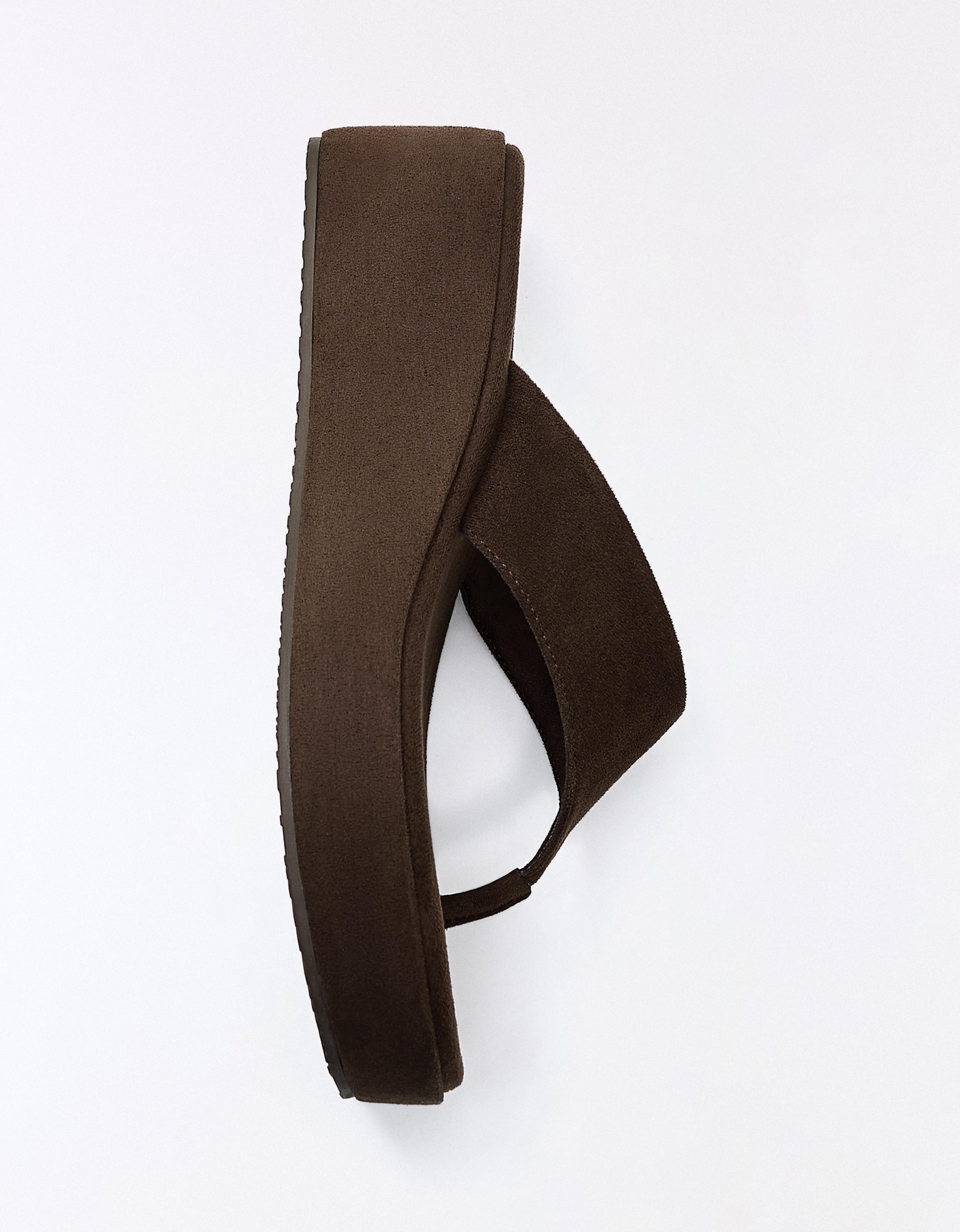 Thong flatform sandals — Brown