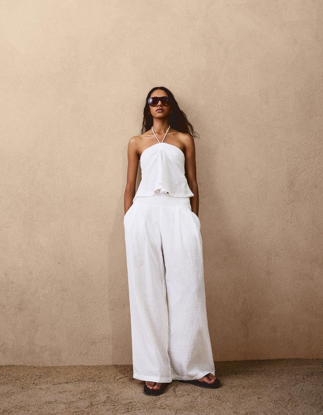 Wide-leg rustic trousers with darts