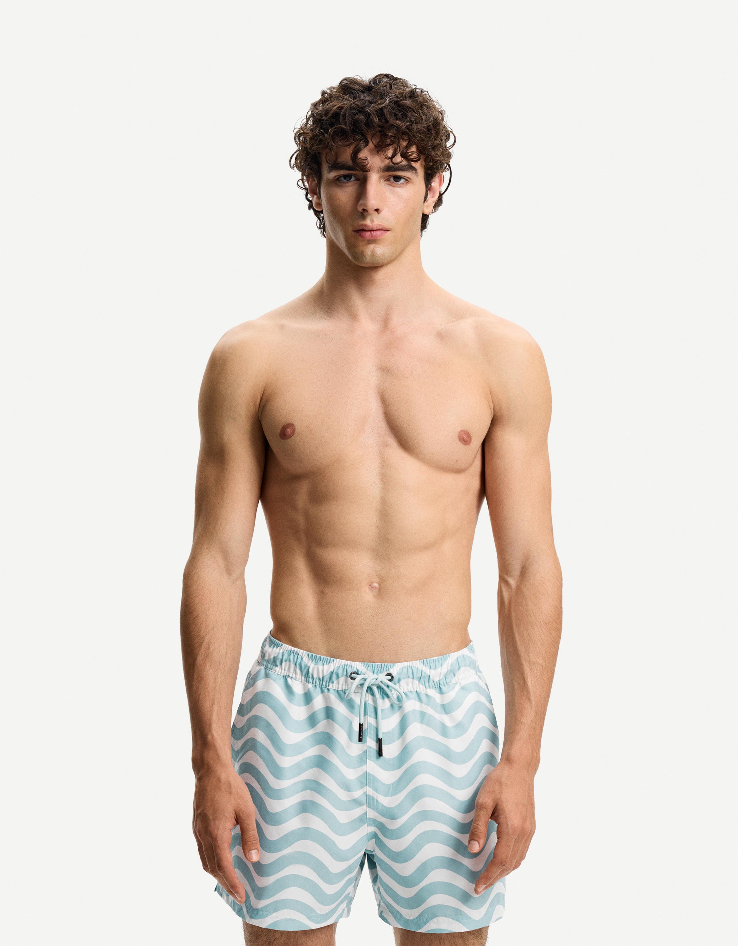 Bershka Badeshorts Mit Print Herren L Hellblau