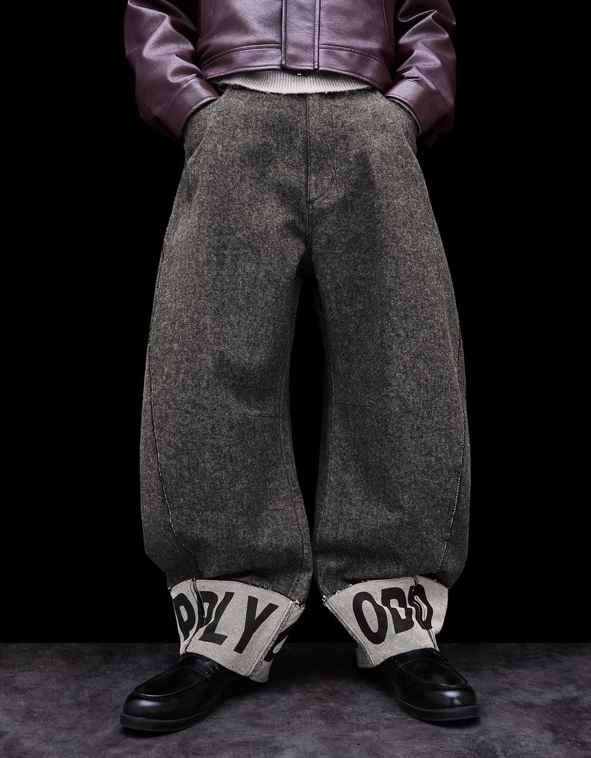 Barrel broek met print aan de onderkant-Donkergrijs