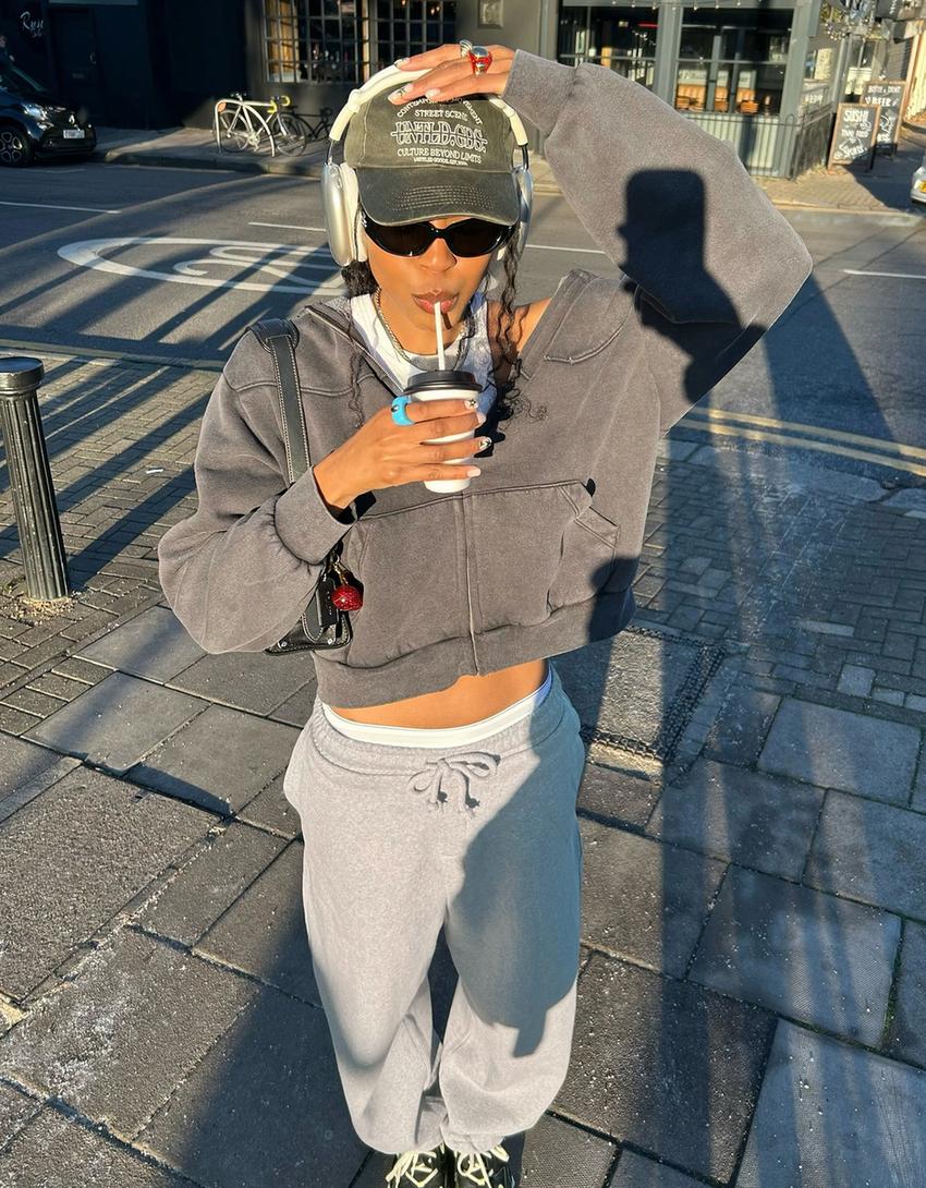 Plush barrel trousers-Grey