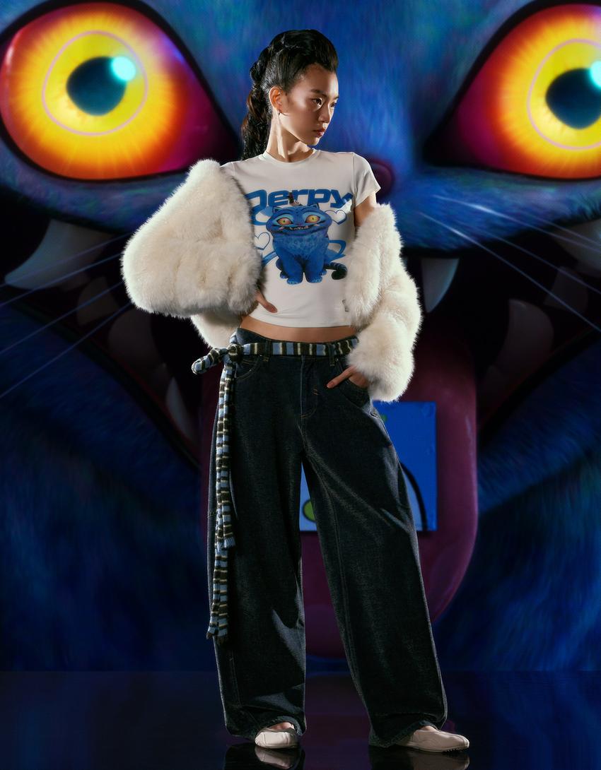 Camiseta KPop Demon Hunters Derpy manga corta print-Azul