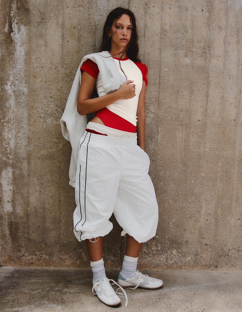 Camiseta fitted raglã-Branco