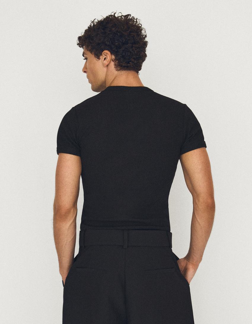 T-shirt col tunisien texturé-Noir