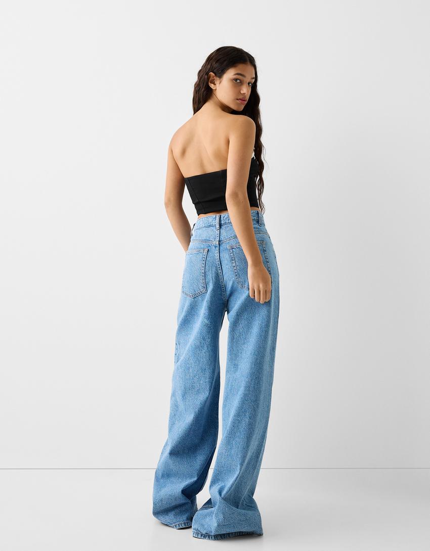 توب شريطي بفتحة عنق مموجة متباينة-أسود-1