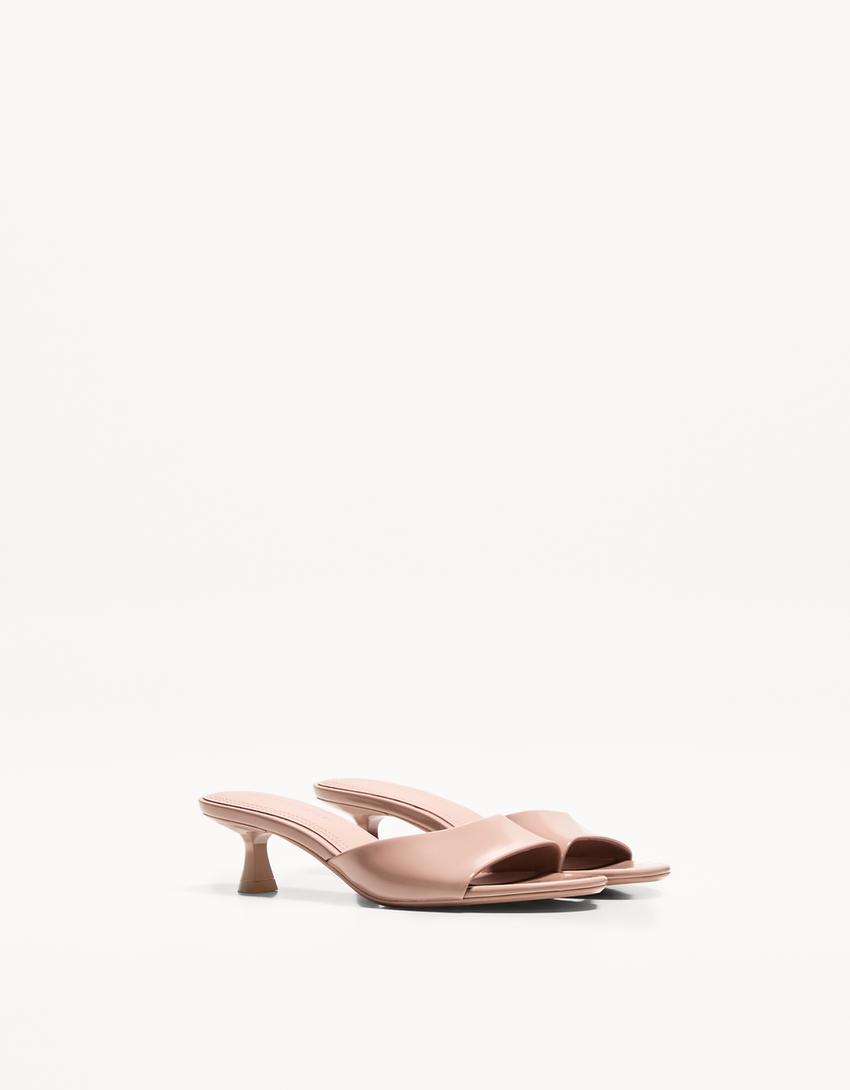 Kitten heel mule sandals-Pink