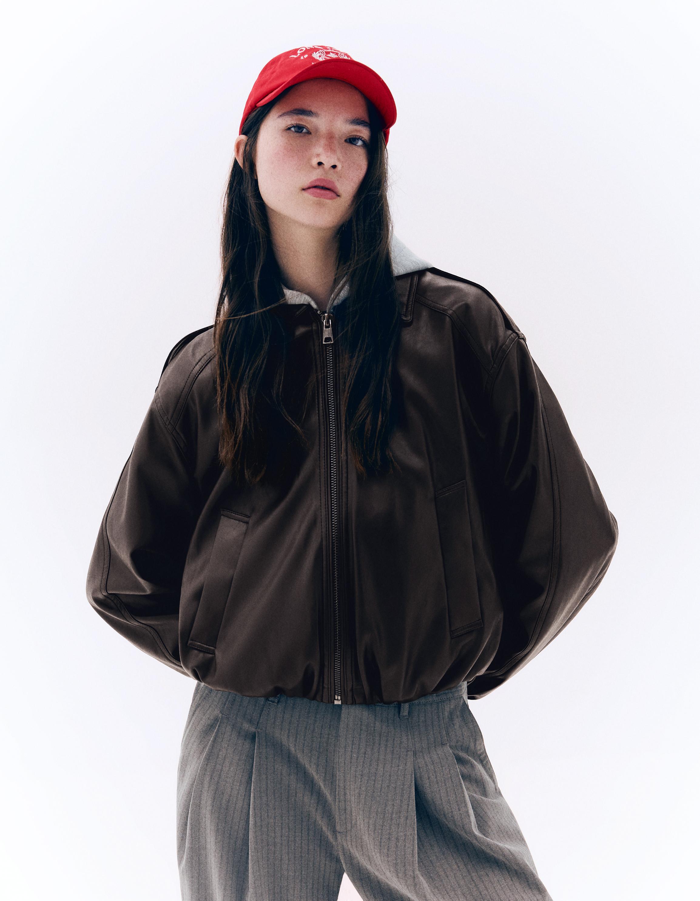Leather effect puffer jacket — Brown