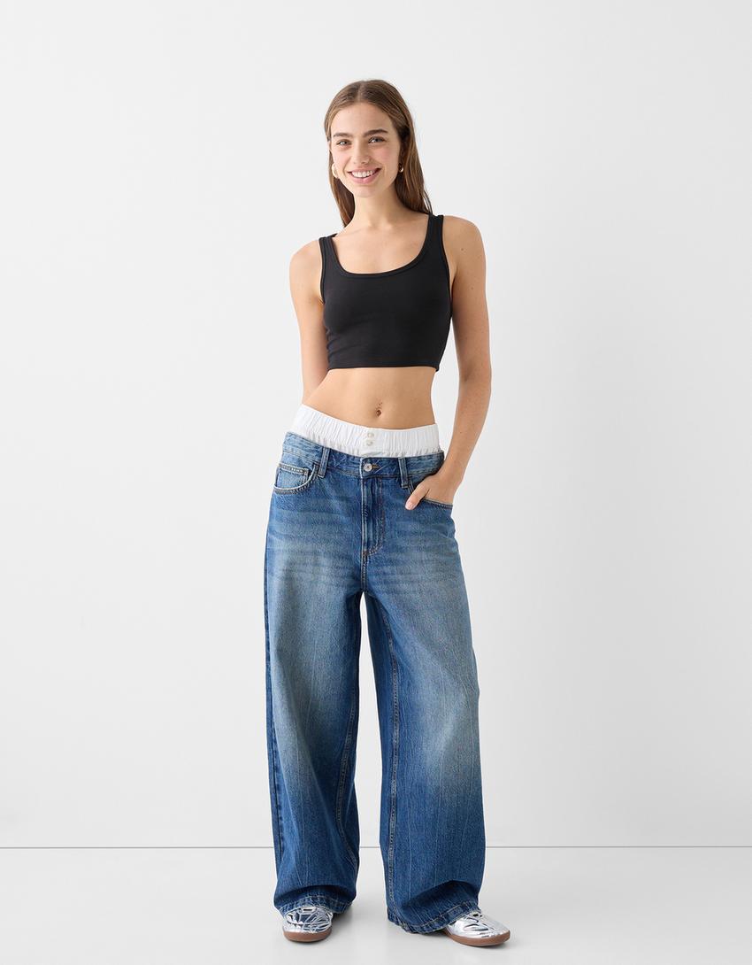 Strappy crop top-Black-3