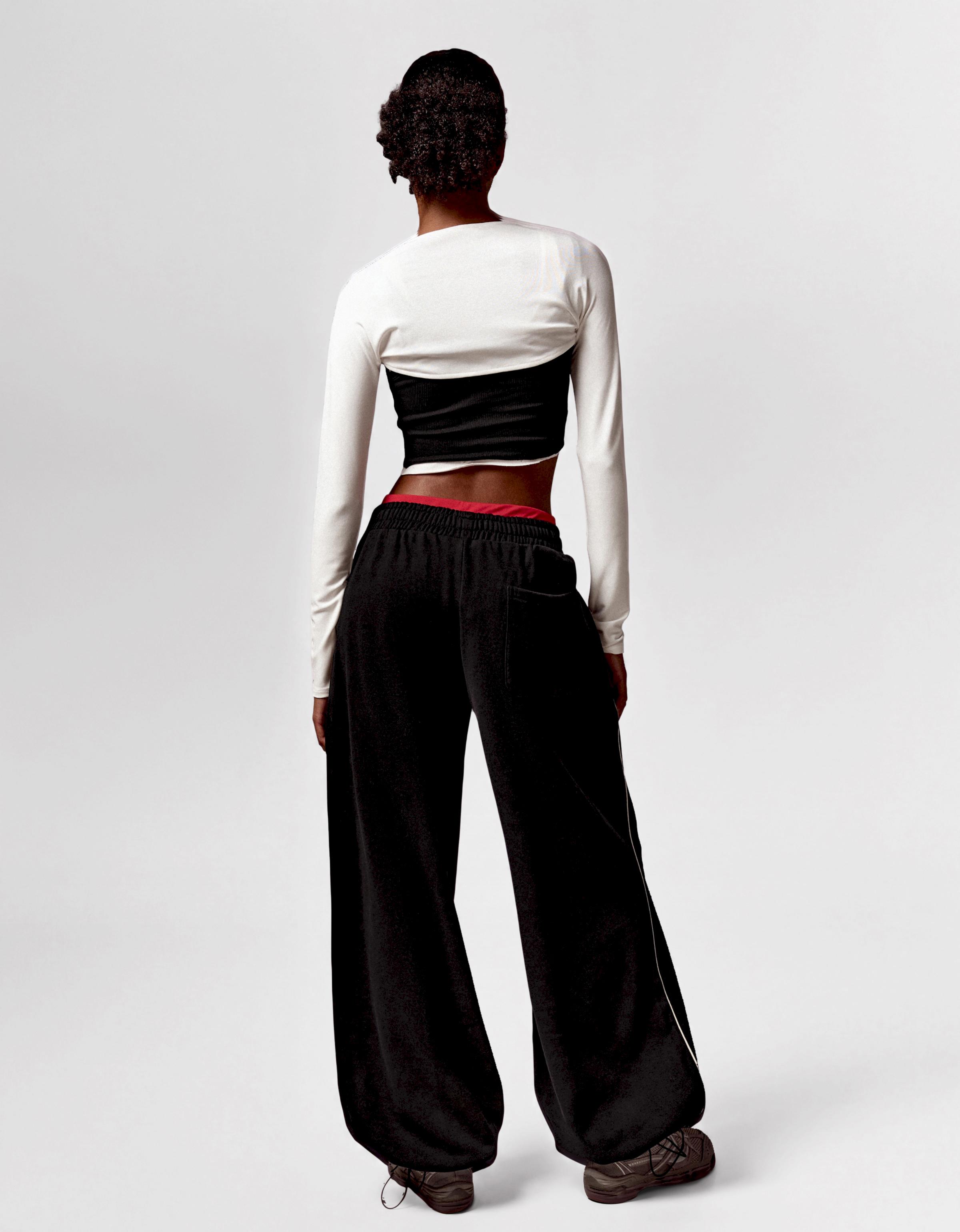 Dancer plush joggers — Black