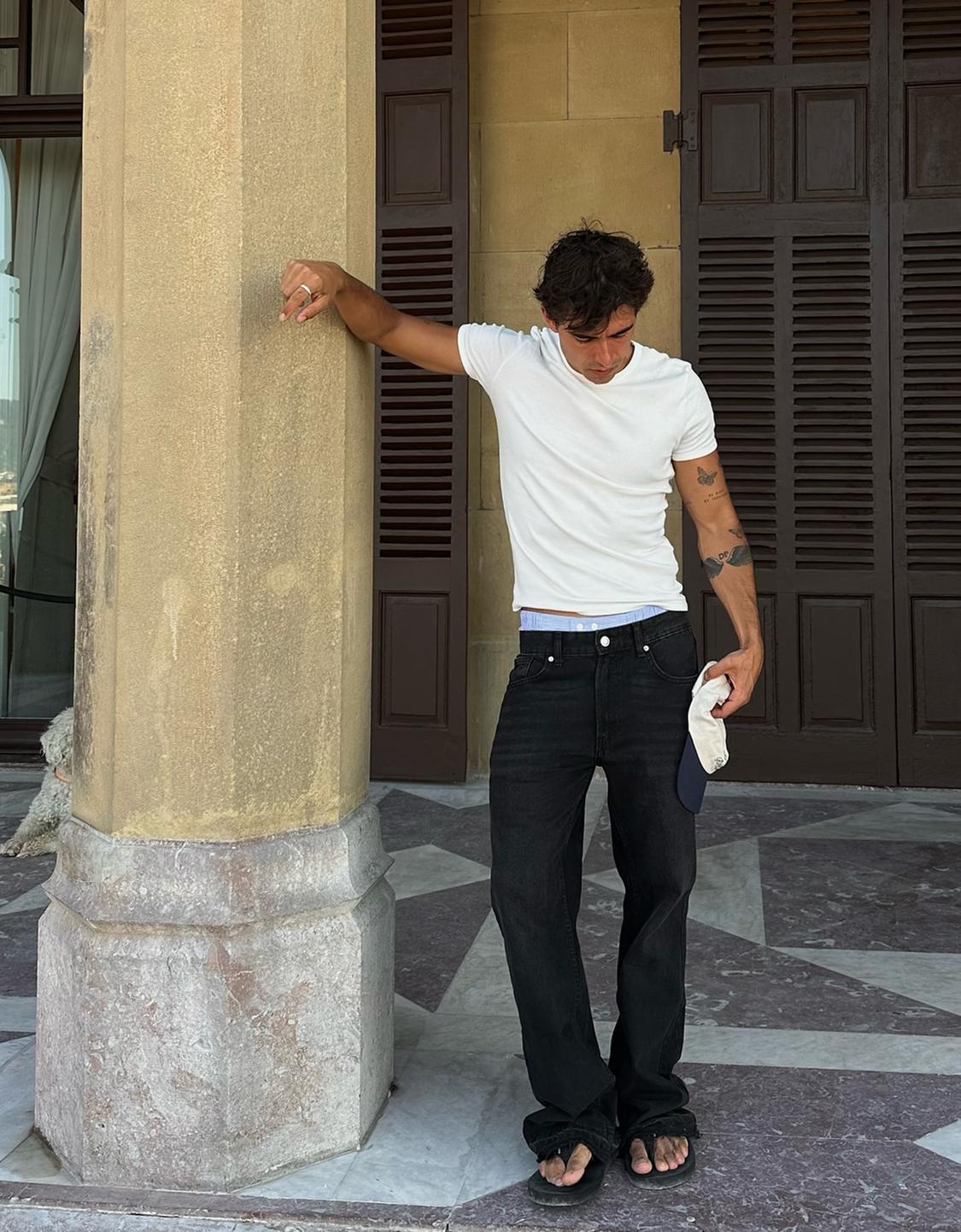 Straight-fit flared jeans