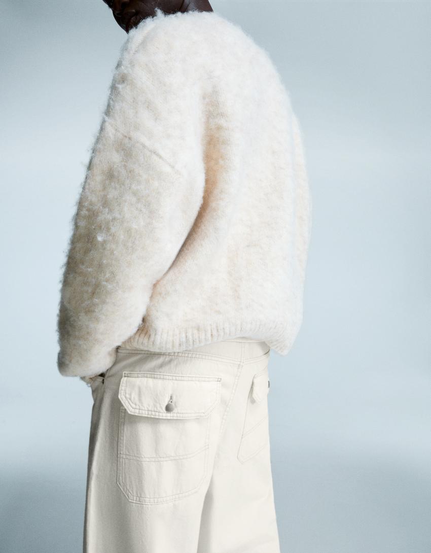 بنطلون جينز رياضي فضفاض-كريمي