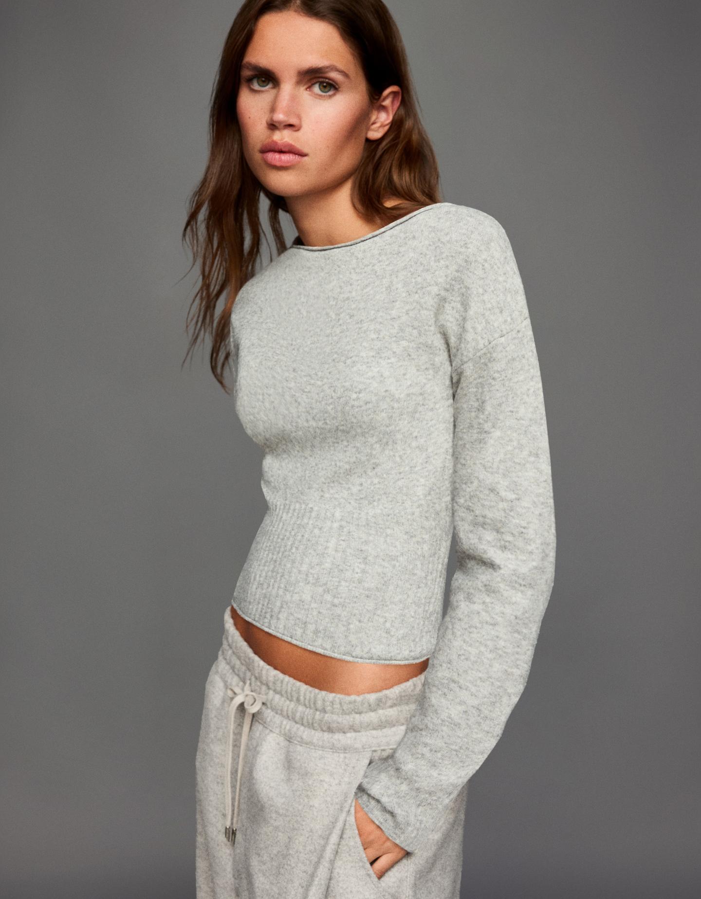 Bershka sweter z dekoltem w łódkę szary