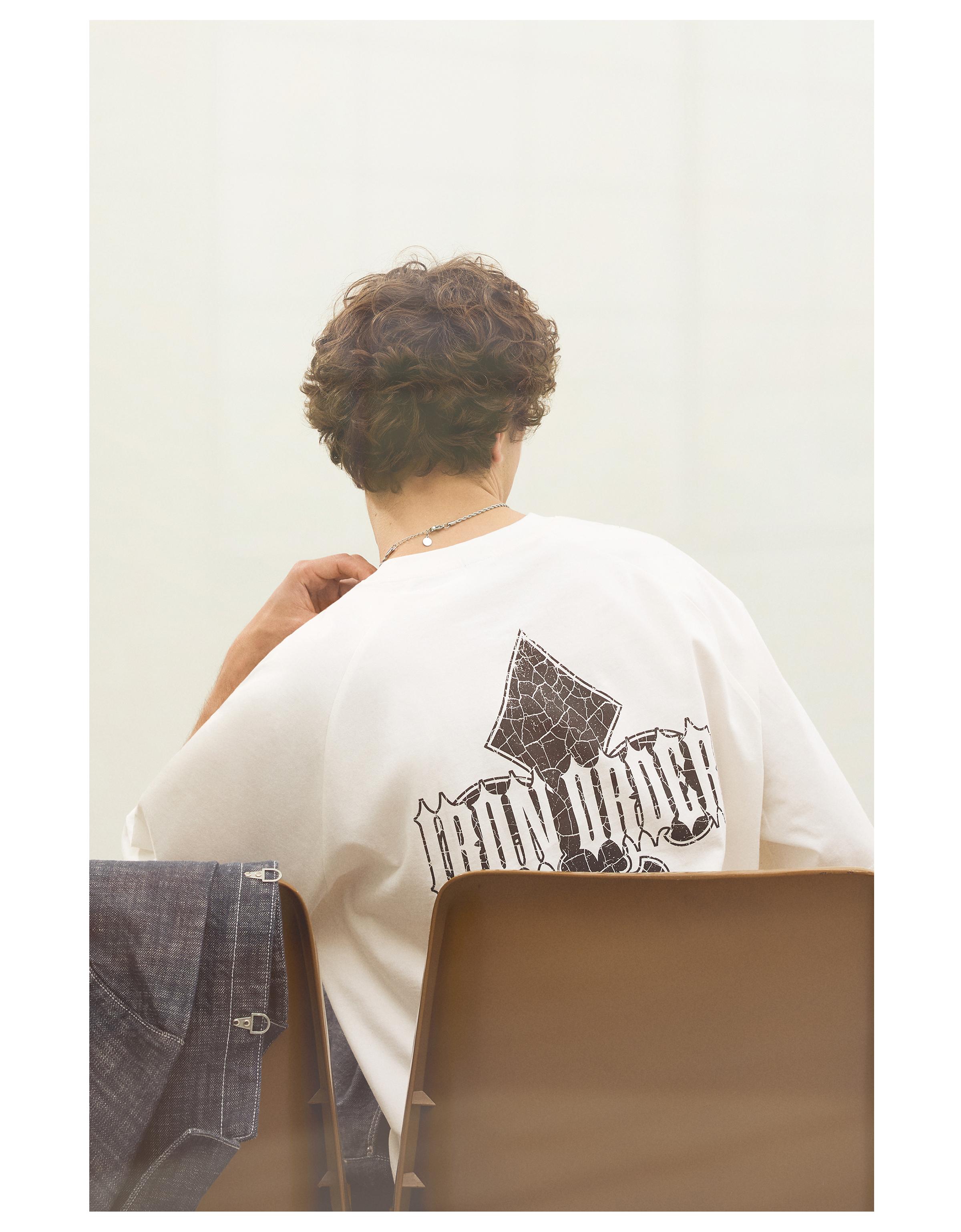 Boxy fit baskılı tişört - Görsel 17