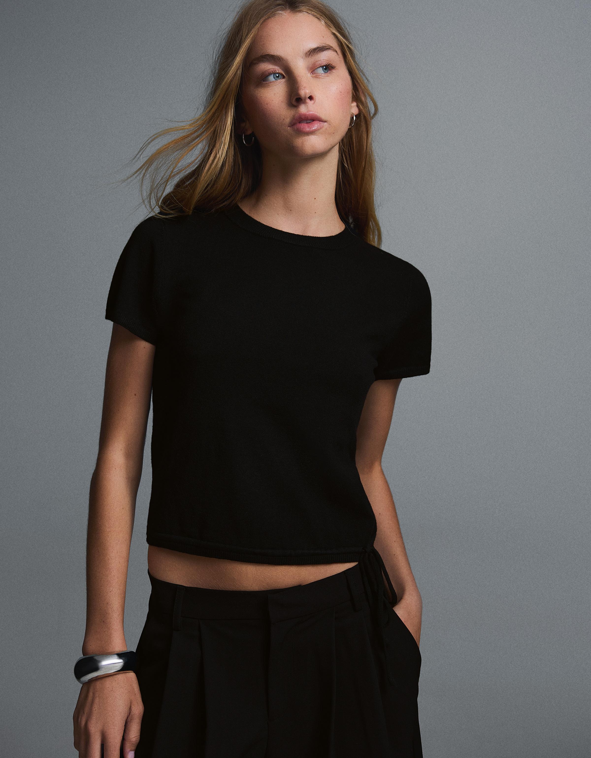 Short-sleeve bow knit jumper