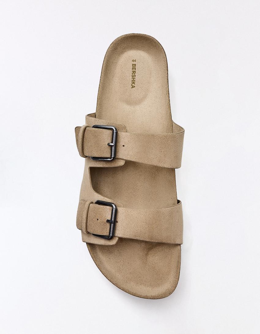 Flache Sandalen aus Leder mit Schnallen-Taupe