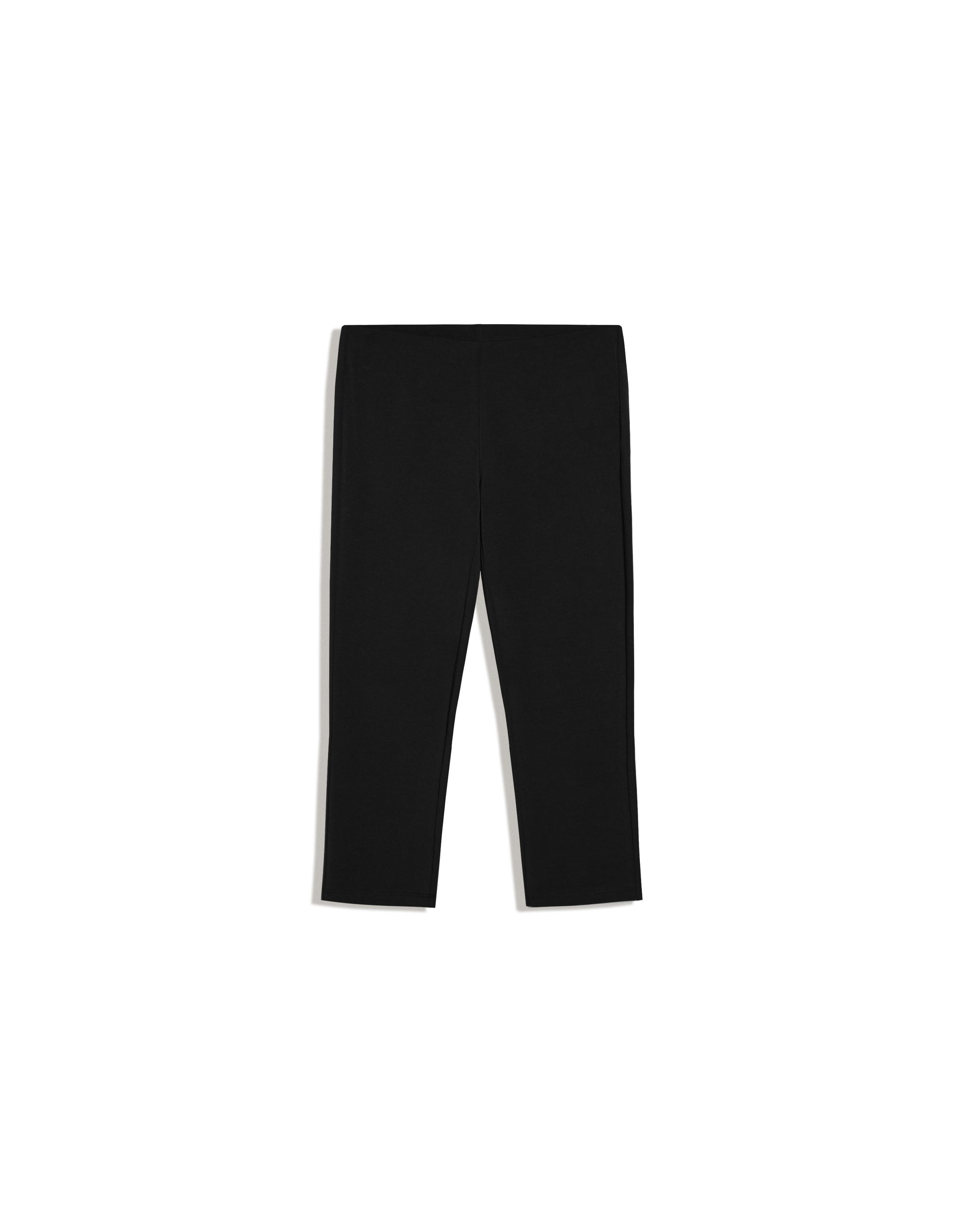 Capris — Black