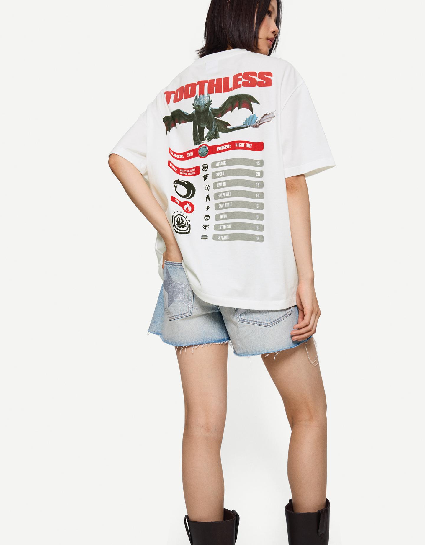 Bershka koszulka jak wytresować smoka z krótkim rękawem biały złamany