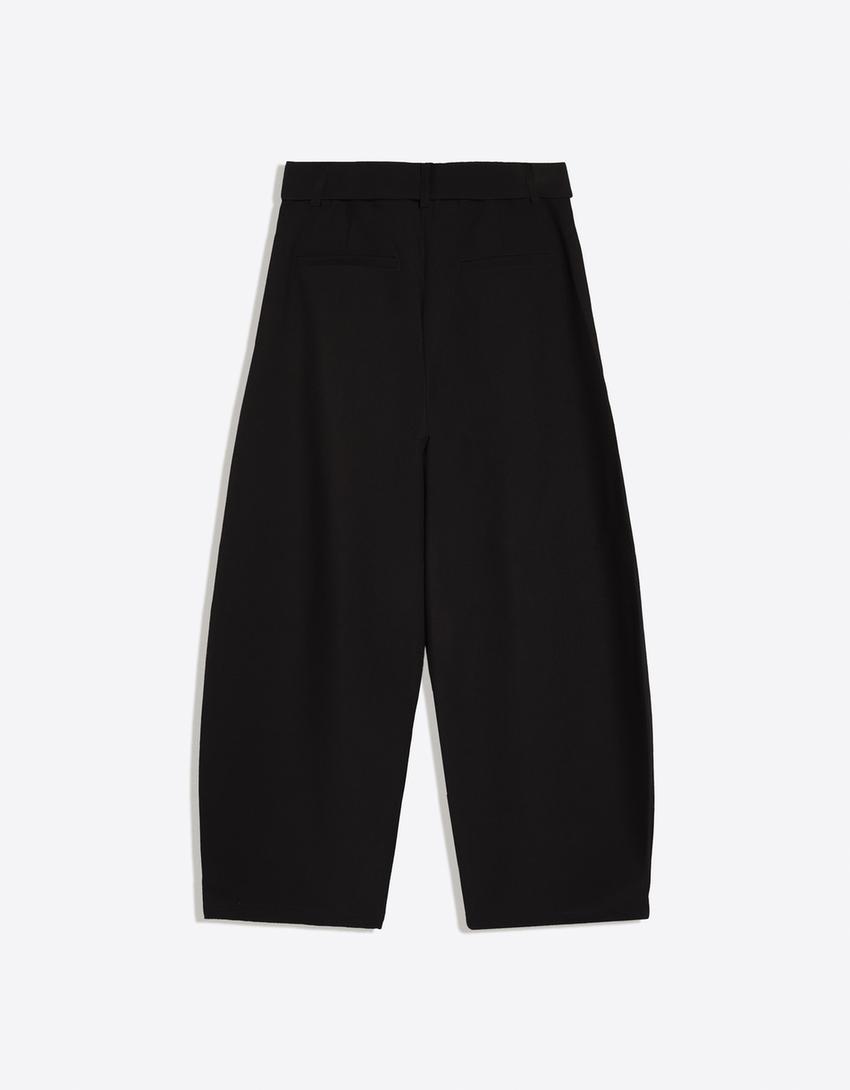 Darted barrel trousers with belt-Black